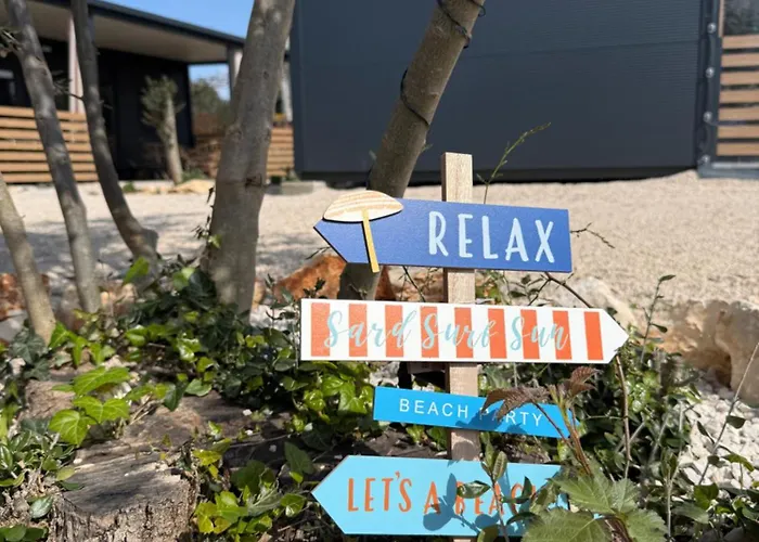 Lux Mobile House Tatil Evi Sukošan